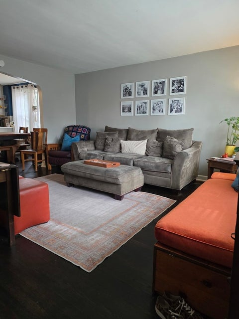 Tiny photo for 4153 Elm Avenue, Brookfield, IL 60513 (MLS # 12654475)