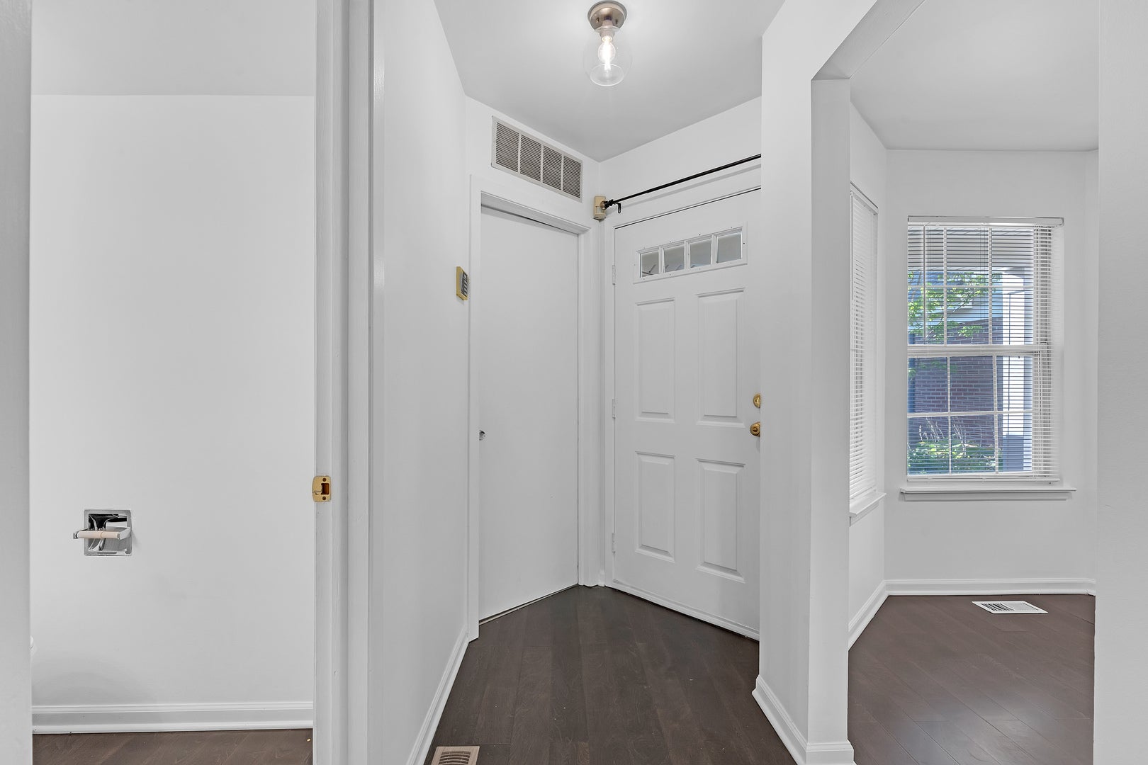 1239 S Wellington Court 1239