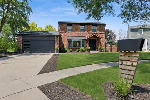 Photo of 816 Adler Court, Schaumburg, IL 60194 (MLS # 12681298)