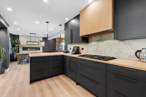 Tiny photo for 816 Adler Court, Schaumburg, IL 60194 (MLS # 12681298)