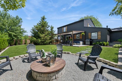 Tiny photo for 816 Adler Court, Schaumburg, IL 60194 (MLS # 12681298)