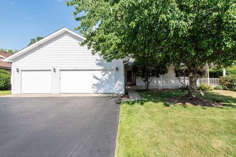 Photo of 309 Blue Spruce Court, Lake Villa, IL 60046 (MLS # 12393932)