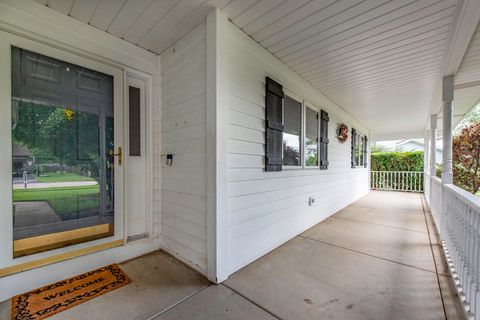 Tiny photo for 309 Blue Spruce Court, Lake Villa, IL 60046 (MLS # 12393932)