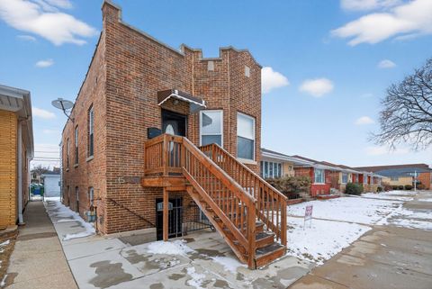 Tiny photo for 5718 W 63rd Place, Chicago, IL 60638 (MLS # 12592859)