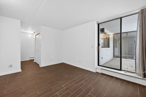 Tiny photo for 362 W Miner Street #1A, Arlington Heights, IL 60005 (MLS # 12596353)