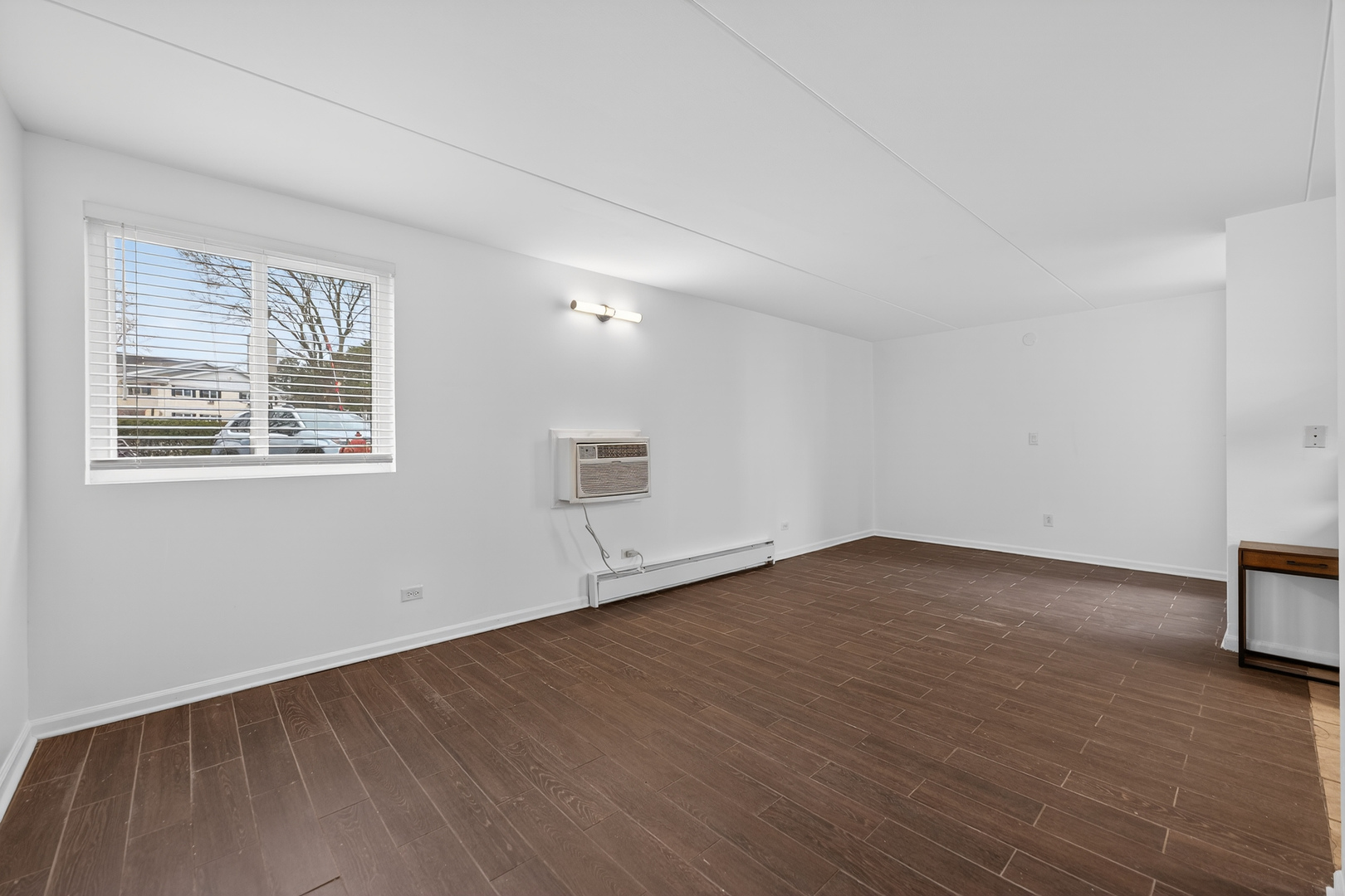 362 W Miner Street 1A