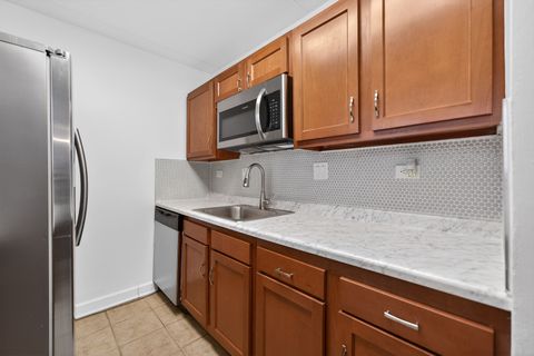 Tiny photo for 362 W Miner Street #1A, Arlington Heights, IL 60005 (MLS # 12596353)