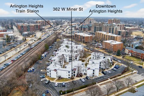 Tiny photo for 362 W Miner Street #1A, Arlington Heights, IL 60005 (MLS # 12596353)