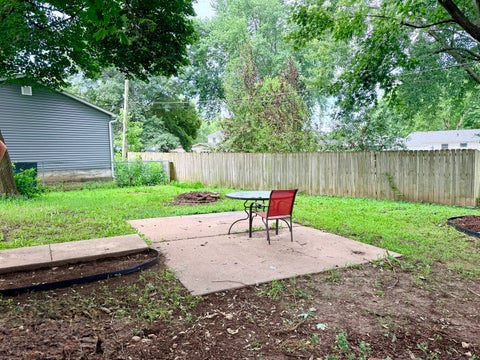 Tiny photo for 3324 Eastern Avenue, Davenport, IA 52807 (MLS # 12694440)