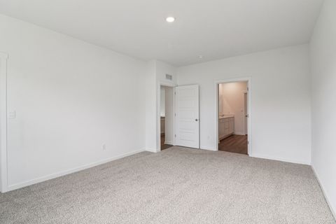 Tiny photo for 6296 Redwood Trail, Wonder Lake, IL 60097 (MLS # 12649420)