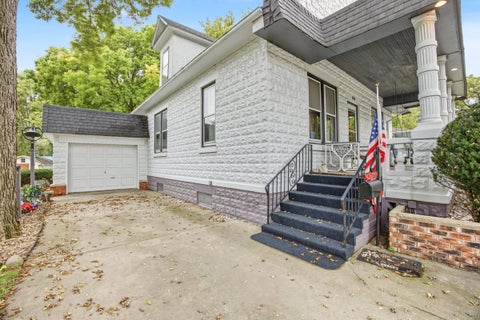 Tiny photo for 708 E Elm Street, Fairbury, IL 61739 (MLS # 12771464)