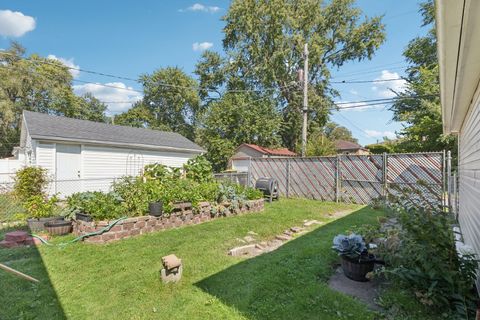 Tiny photo for 14233 S Wentworth Avenue, Riverdale, IL 60827 (MLS # 12485550)