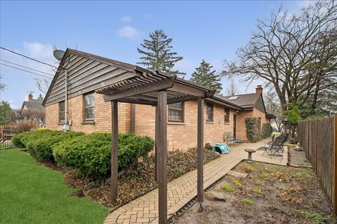 Tiny photo for Northfield, IL 60093 (MLS # 12609143)
