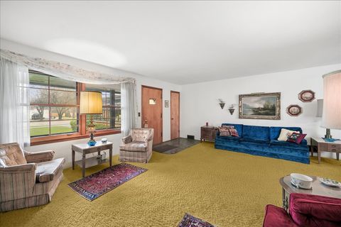 Tiny photo for Northfield, IL 60093 (MLS # 12609143)