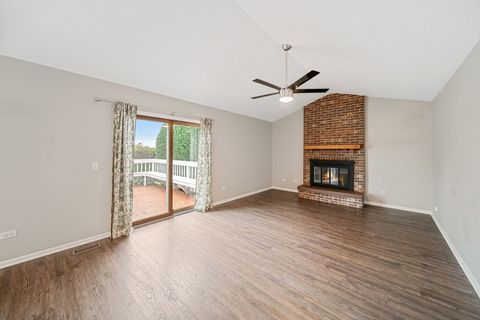 Tiny photo for 2483 Lawson Boulevard, Gurnee, IL 60031 (MLS # 12488551)
