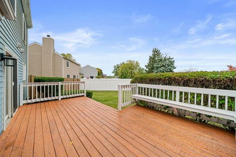 Tiny photo for 2483 Lawson Boulevard, Gurnee, IL 60031 (MLS # 12488551)