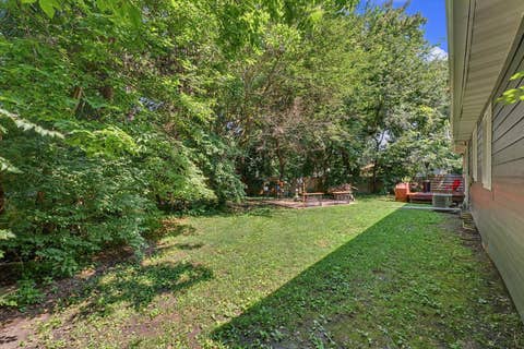 Tiny photo for 204 E George Huff Drive, Urbana, IL 61801 (MLS # 12700998)