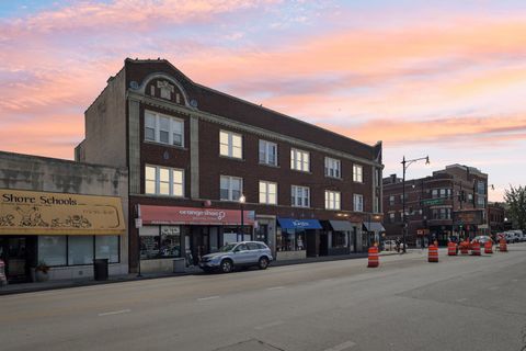 Tiny photo for 5607 N CLARK Street #2, Chicago, IL 60660 (MLS # 12506663)