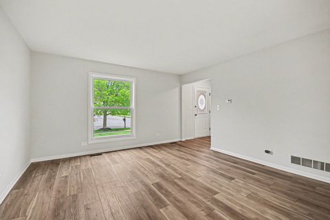 Tiny photo for 3252 Gresham Lane, Aurora, IL 60504 (MLS # 12626196)