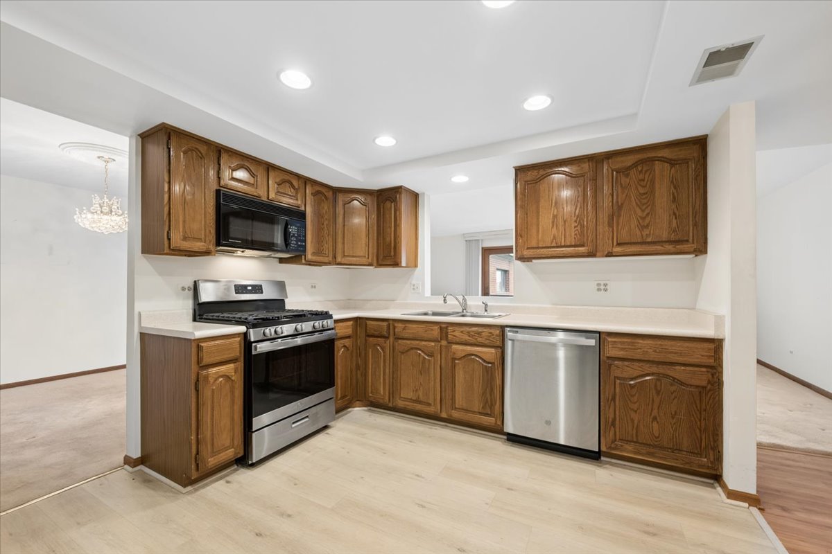 101 S Summit Avenue 512