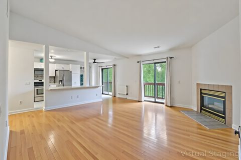 Tiny photo for 2366 South Street #F, Elgin, IL 60123 (MLS # 12433870)