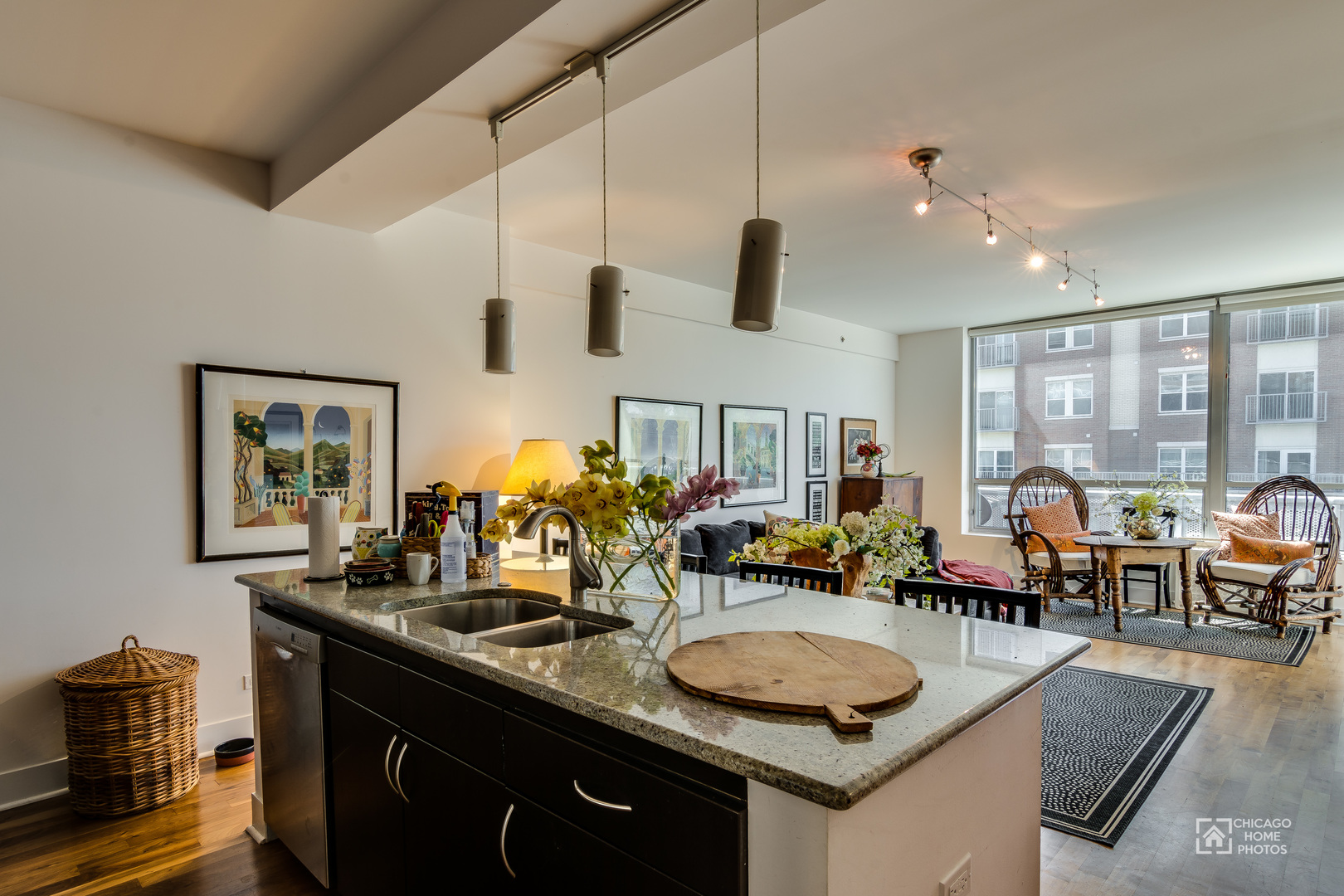 525 KEDZIE Avenue 503