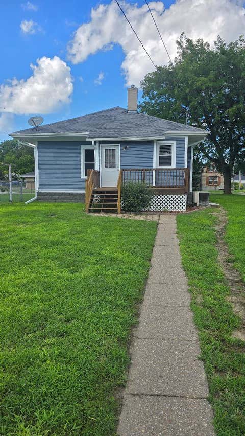 Tiny photo for 345 7th Avenue North AVE, Clinton, IA 52732 (MLS # 12734260)