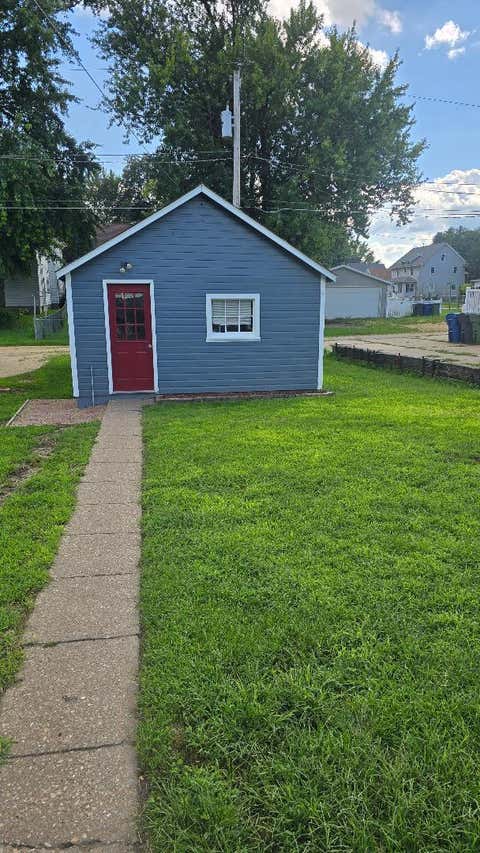 Tiny photo for 345 7th Avenue North AVE, Clinton, IA 52732 (MLS # 12734260)