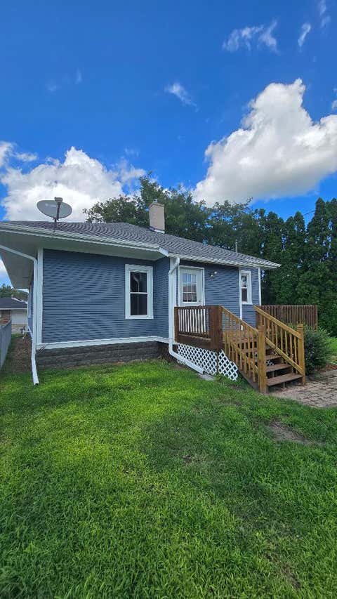 Tiny photo for 345 7th Avenue North AVE, Clinton, IA 52732 (MLS # 12734260)