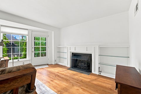 Tiny photo for 10403 S Talman Avenue, Chicago, IL 60655 (MLS # 12710922)