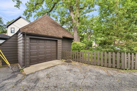 Tiny photo for 10403 S Talman Avenue, Chicago, IL 60655 (MLS # 12710922)