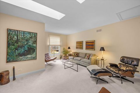 Tiny photo for 520 Andover Court, Lake Forest, IL 60045 (MLS # 12610367)