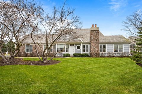 Photo of 520 Andover Court, Lake Forest, IL 60045 (MLS # 12610367)
