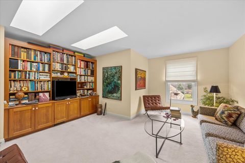 Tiny photo for 520 Andover Court, Lake Forest, IL 60045 (MLS # 12610367)