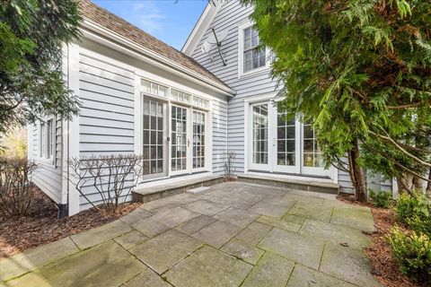 Tiny photo for 520 Andover Court, Lake Forest, IL 60045 (MLS # 12610367)