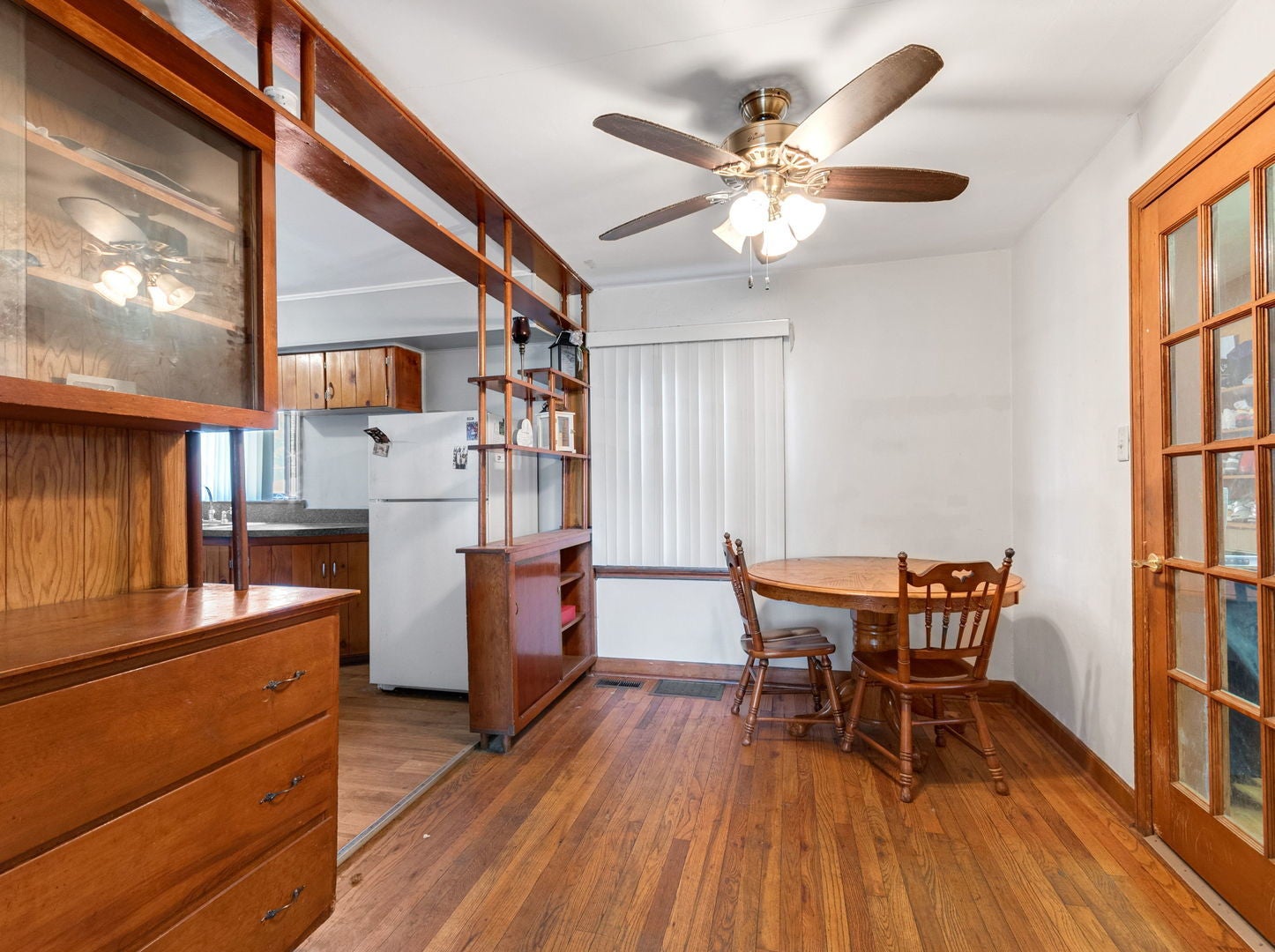 895 N 5th Avenue