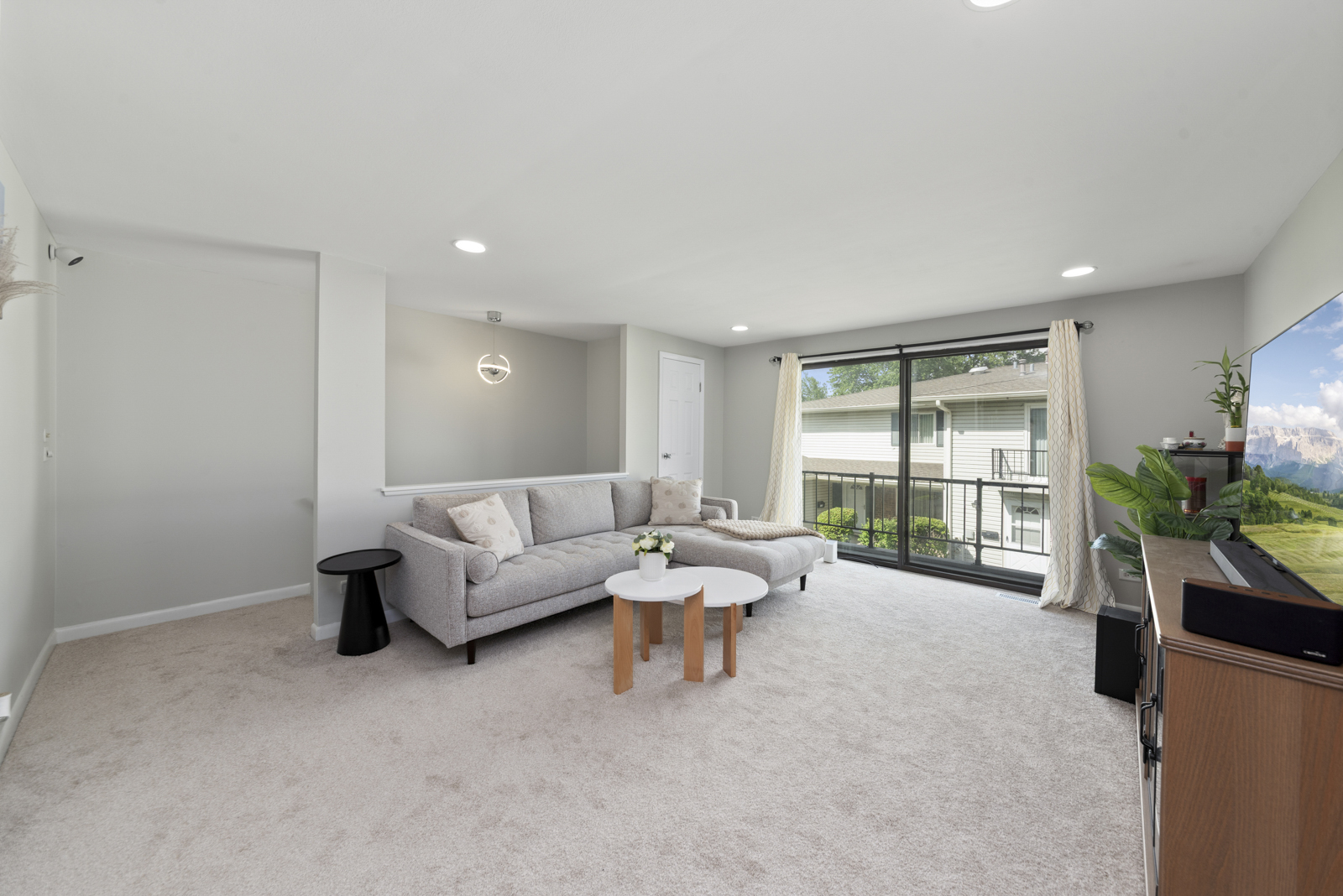 1021 Perth Drive 0