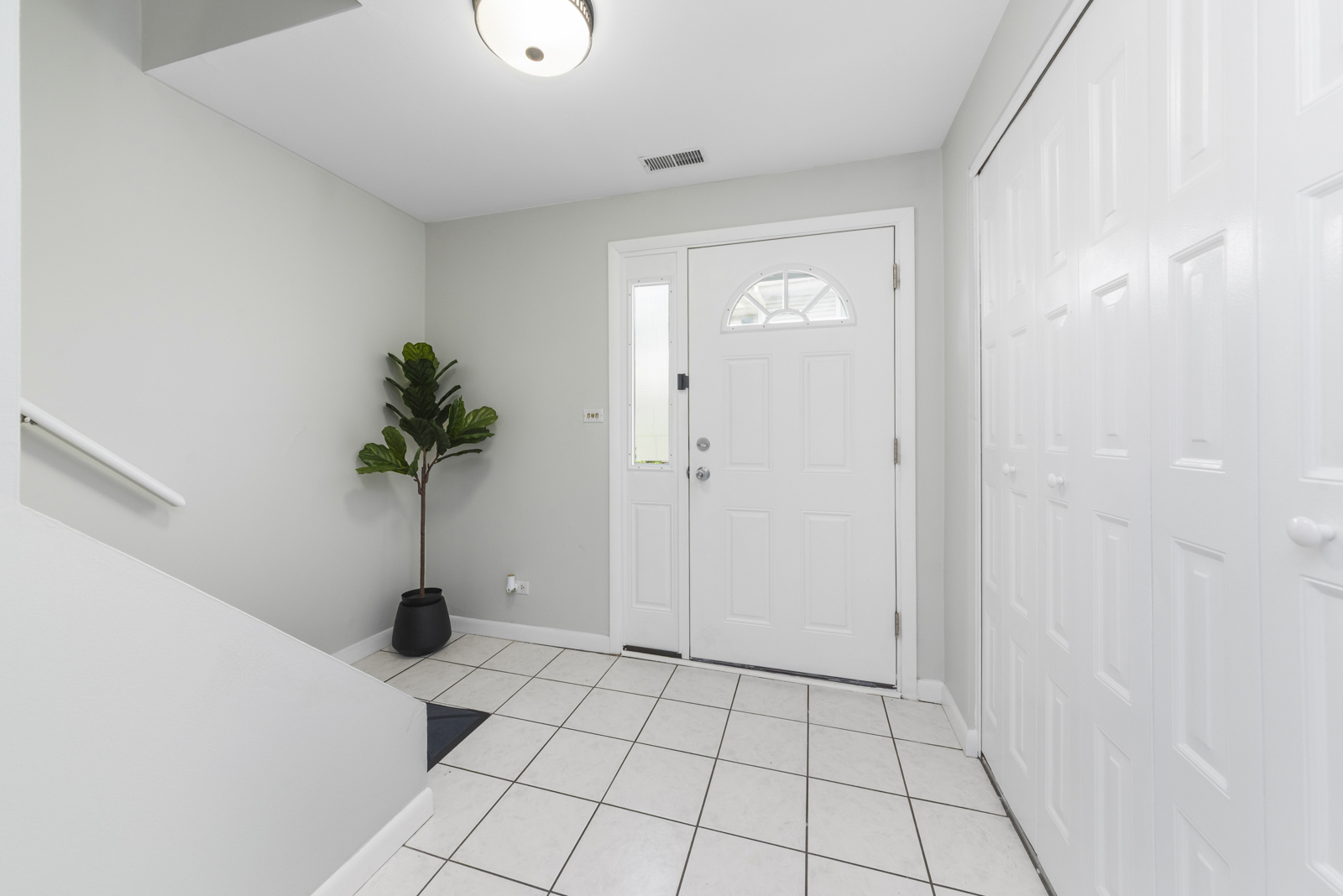1021 Perth Drive 0