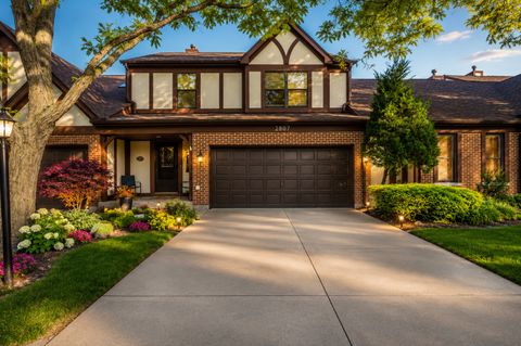 Photo of 2807 Brighton Court, Westchester, IL 60154 (MLS # 12683276)