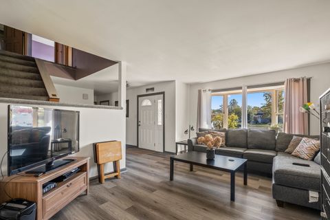 Tiny photo for 7558 W Hawthorne Lane, Frankfort, IL 60423 (MLS # 12509138)