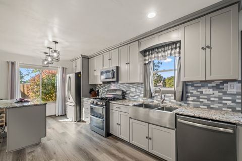 Tiny photo for 7558 W Hawthorne Lane, Frankfort, IL 60423 (MLS # 12509138)