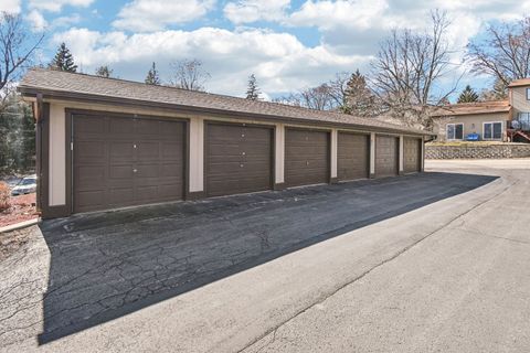 Tiny photo for 67 Woodhills Bay Road, Fox Lake, IL 60020 (MLS # 12607434)