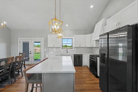 Tiny photo for 2842 E Stone Creek Boulevard, Urbana, IL 61802 (MLS # 12625974)