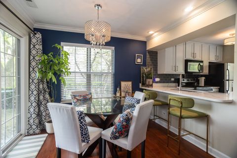 Tiny photo for 1757 Eastwood Court #1, Schaumburg, IL 60195 (MLS # 12632952)