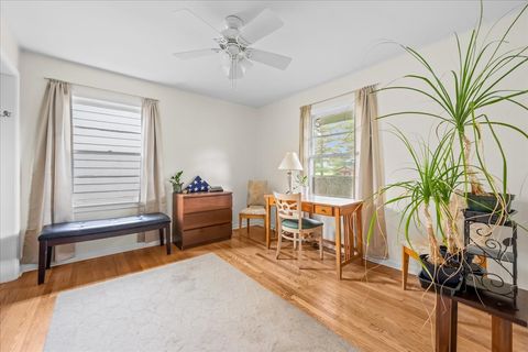 Tiny photo for 1042 Alfini Drive, Des Plaines, IL 60016 (MLS # 12549691)