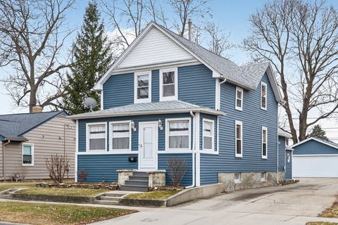 Photo of Elgin, IL 60123 (MLS # 12584854)