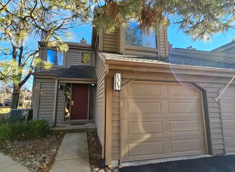 755 Golf Lane 755A Lake Barrington IL 60010