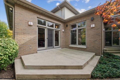 Tiny photo for 602 Warwick Road, Deerfield, IL 60015 (MLS # 12507047)