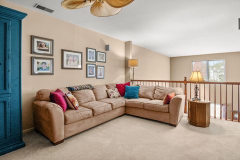 Tiny photo for 187 Brompton Lane #B, Sugar Grove, IL 60554 (MLS # 12508741)