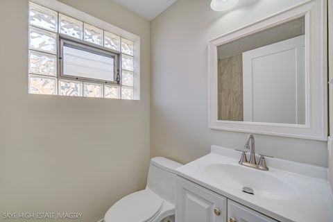 Tiny photo for 11232 S Albany Avenue, Chicago, IL 60655 (MLS # 12614866)